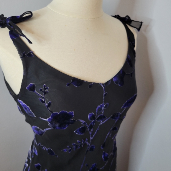 Whimsy Goth Witchy 2P Black Fairy Floral Dress Velvet Blue Flowers Evan Picone - Picture 2 of 9